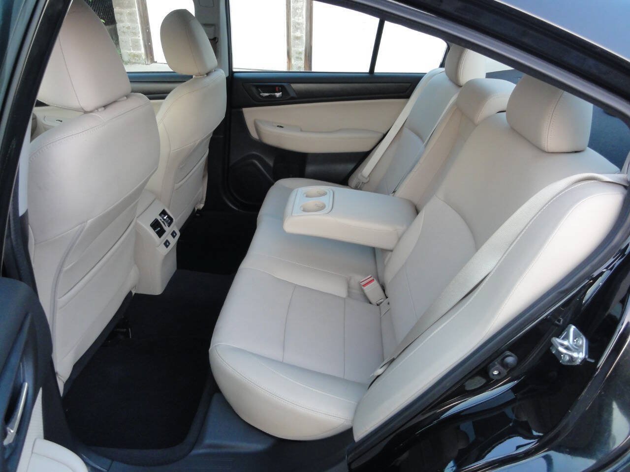 Used 2016 Subaru Legacy 2.5i Limited AWD/4WD image 31