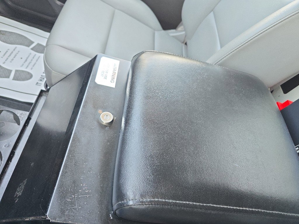 Used 2015 Chevrolet Silverado 3500 W/T image 27