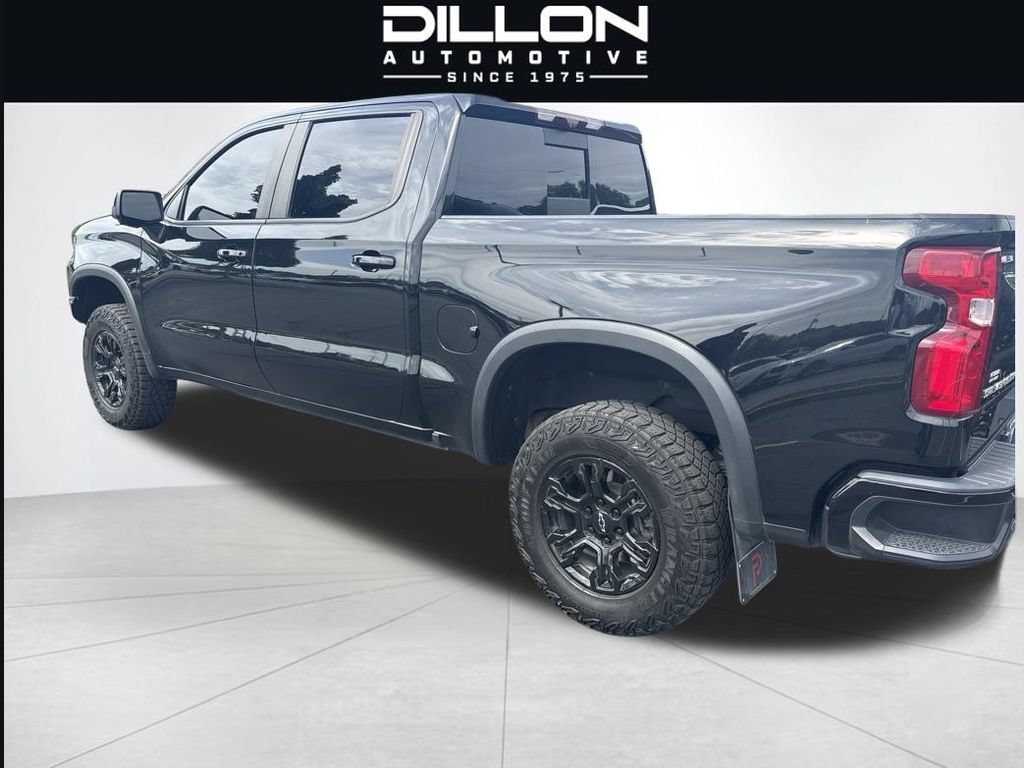 Used 2023 Chevrolet Silverado 1500 ZR2 w/ Technology Package AWD/4WD image 3
