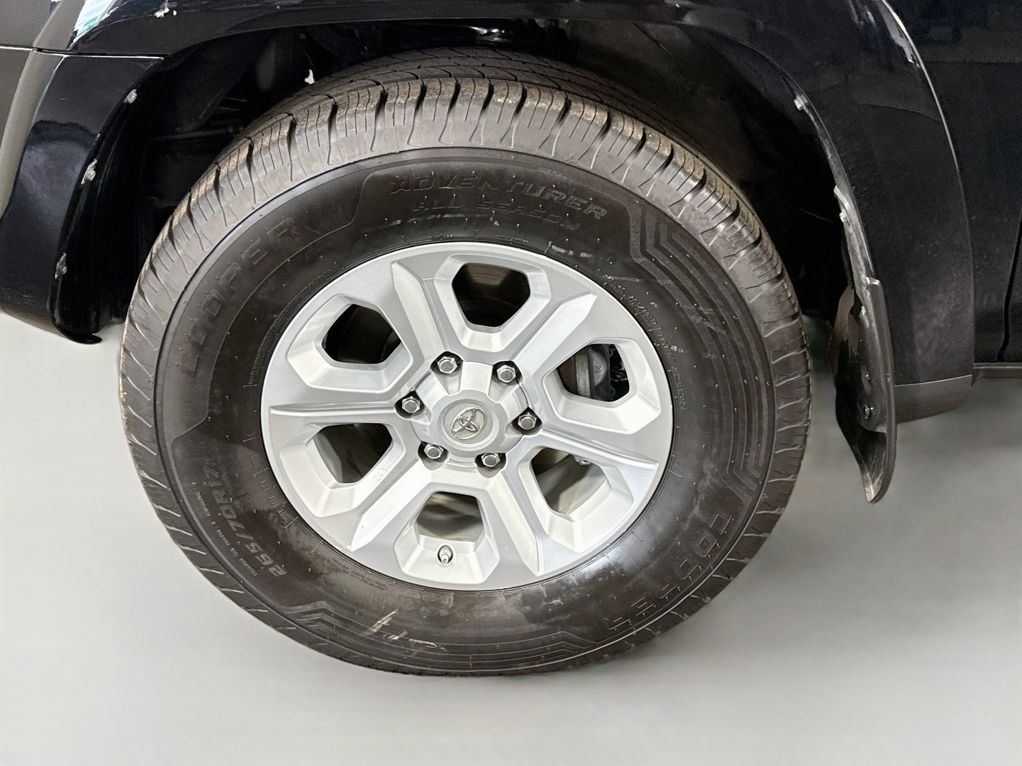 Used 2019 Toyota 4Runner SR5 Premium RWD image 37