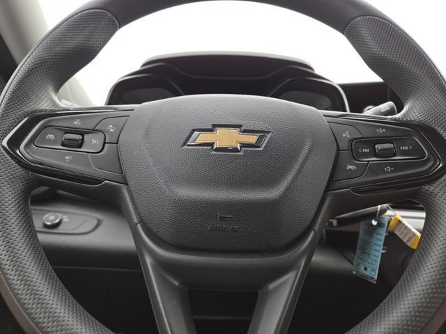 Certified 2024 Chevrolet Trax LS FWD image 30
