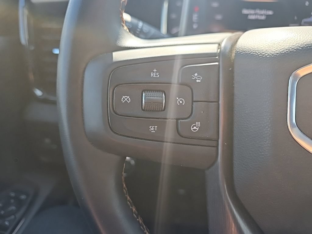 Used 2026 GMC Sierra 2500 AT4 w/ Technology Package AWD/4WD image 19