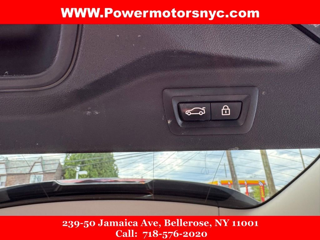 Used 2019 BMW X7 xDrive40i w/ Premium Package AWD/4WD image 22