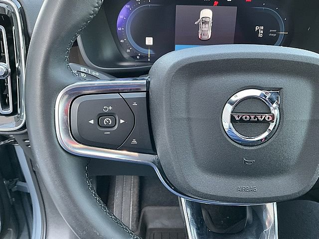 Certified 2023 Volvo C40 P8 Recharge Ultimate w/ Protection Package Premier image 27