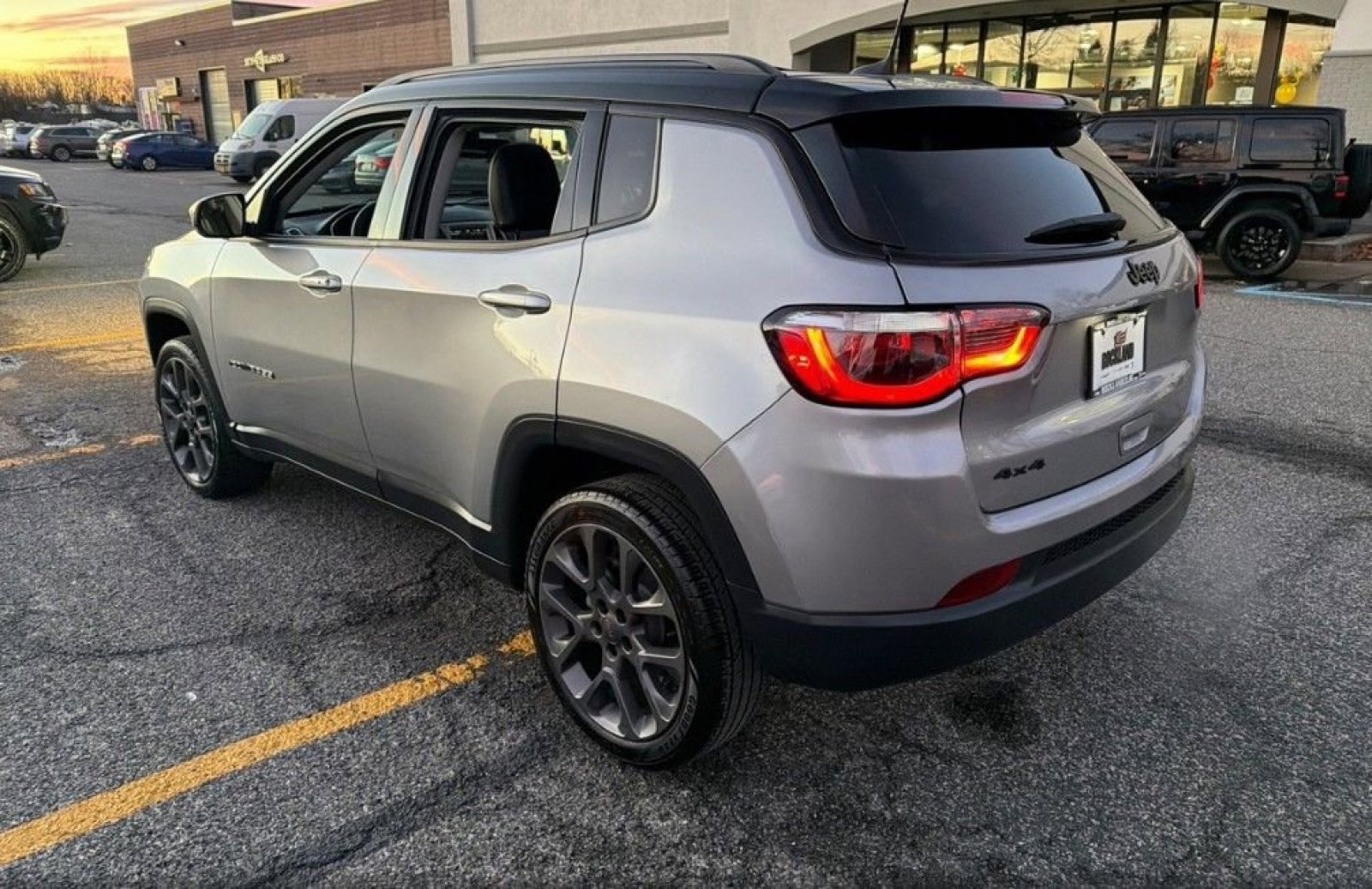 Used 2019 Jeep Compass High Altitude image 9