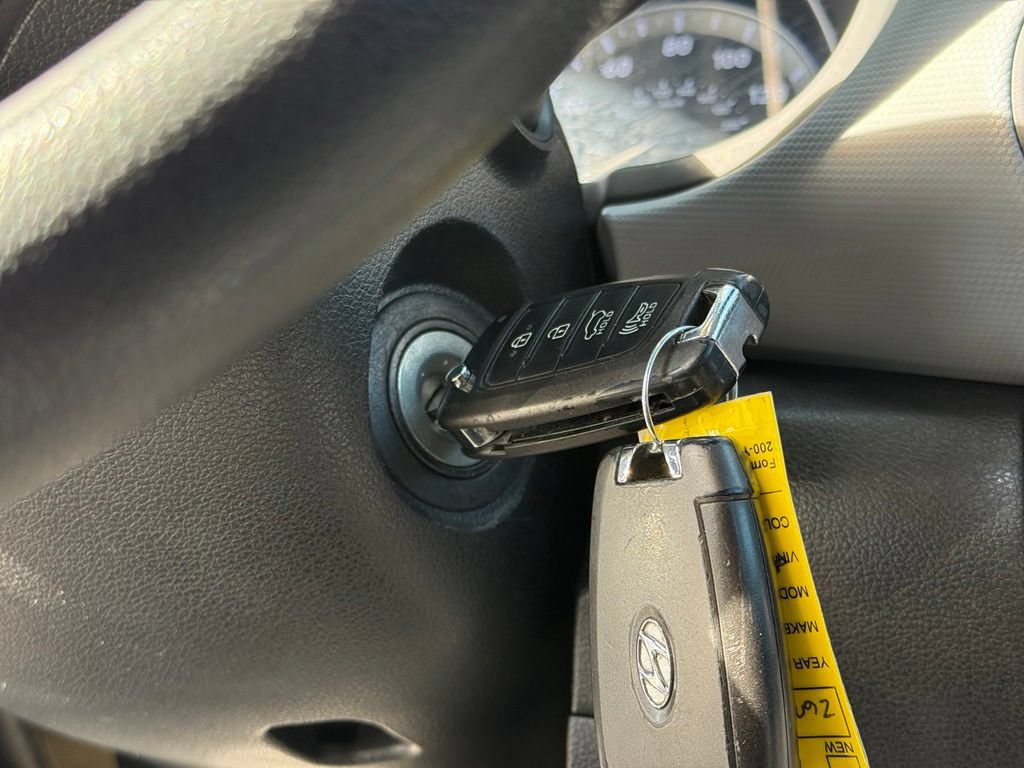 Used 2019 Hyundai Kona SE FWD image 29