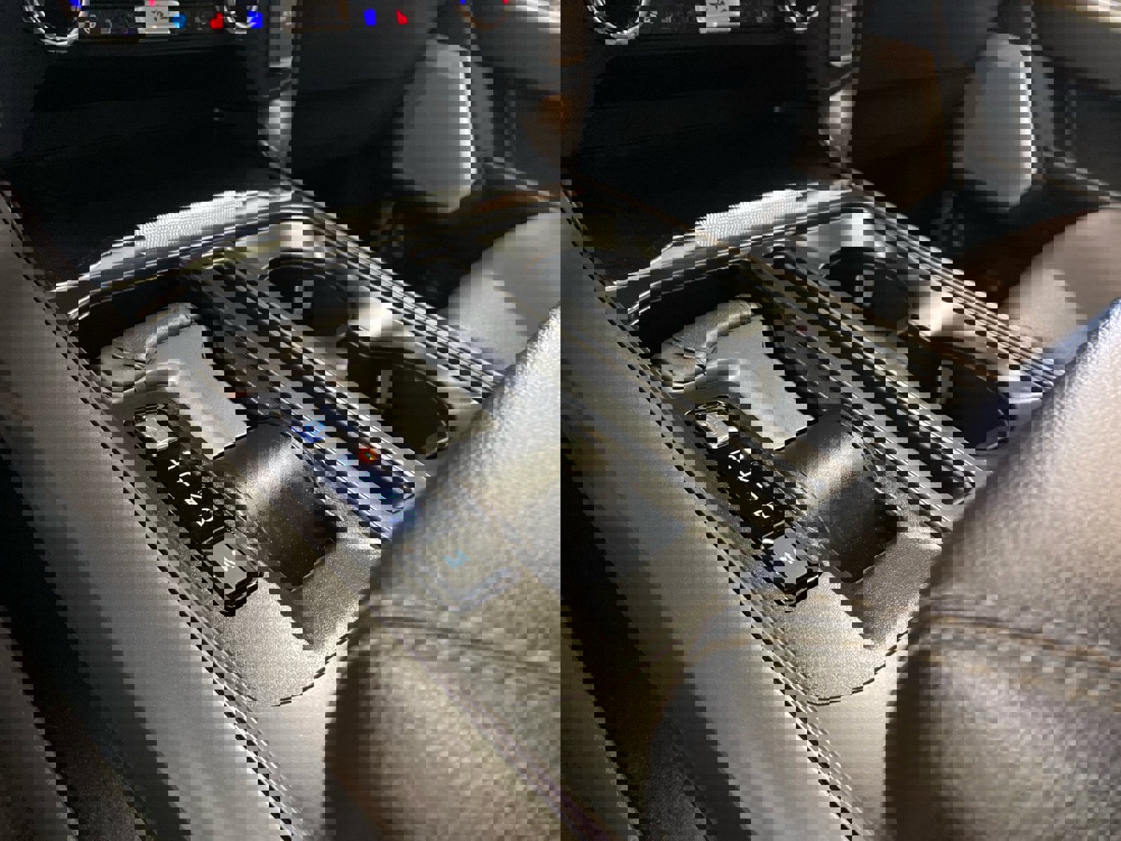 Certified 2025 Ford F150 Lariat w/ Equipment Group 502A High image 28