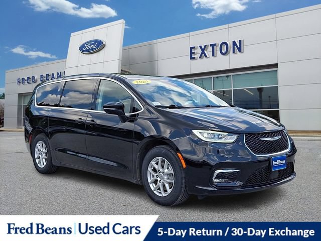 Used 2024 Chrysler Pacifica Touring-L