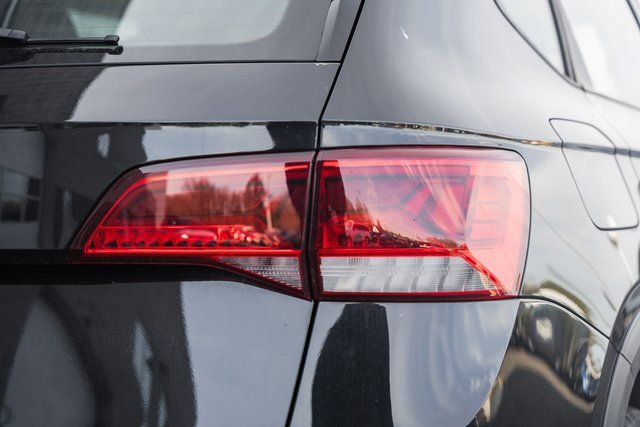 Used 2024 Volkswagen Taos S w/ MDO Package image 8