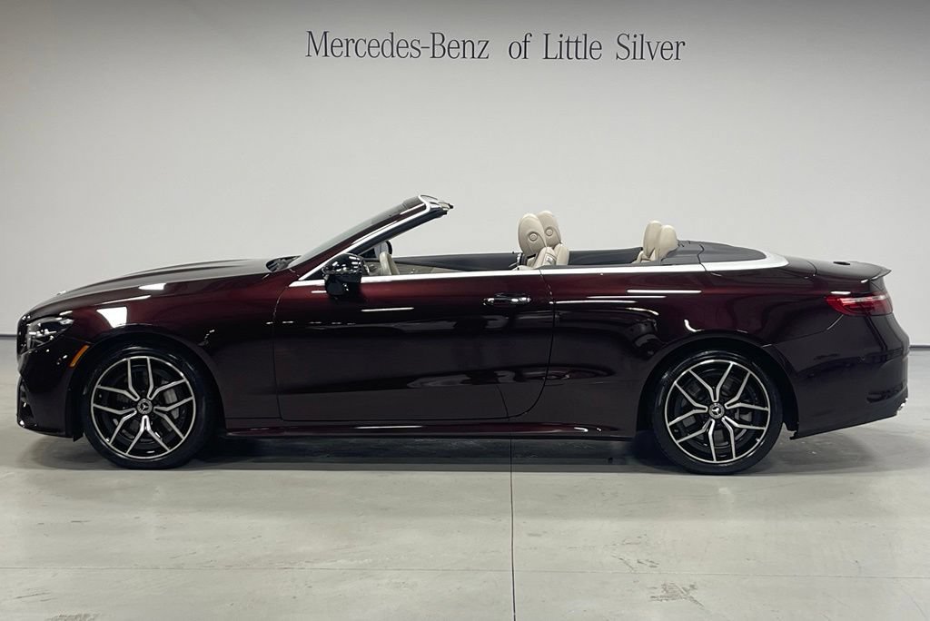 Used 2023 Mercedes-Benz E 450 4MATIC Cabriolet image 3