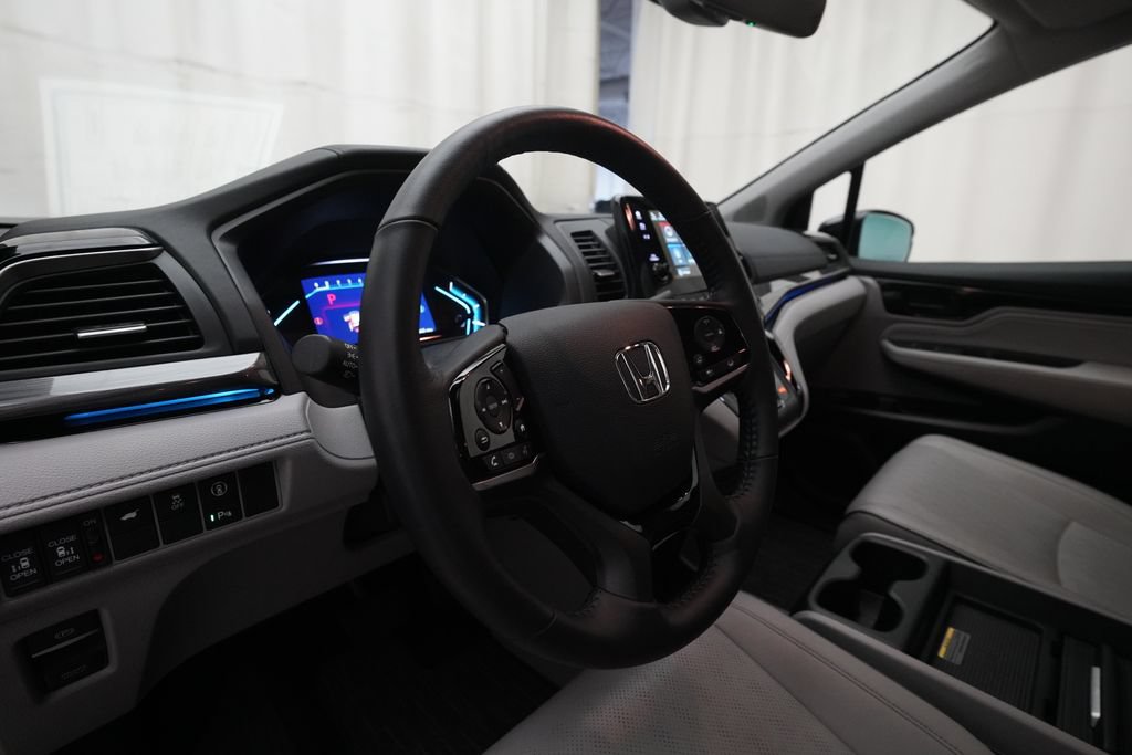 Certified 2024 Honda Odyssey Elite image 8