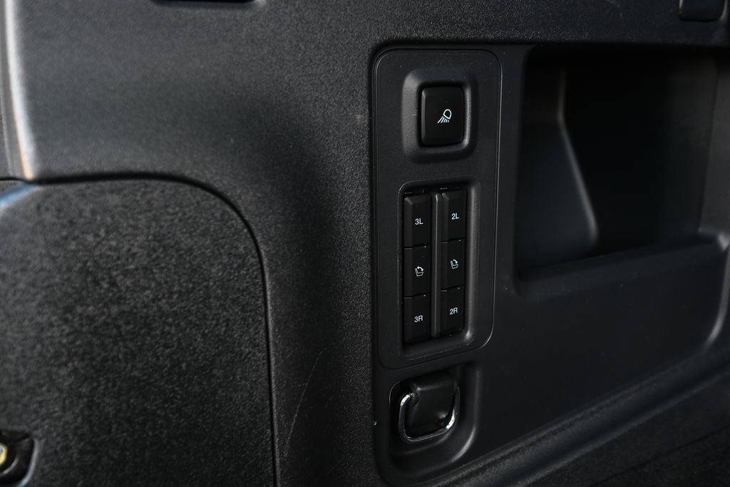 Used 2025 Ford Expedition Tremor AWD/4WD image 17