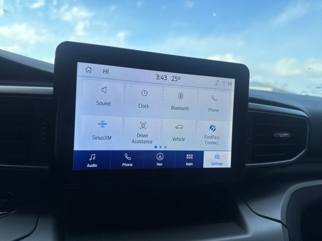 Used 2022 Ford Explorer XLT w/ Equipment Group 202A image 28