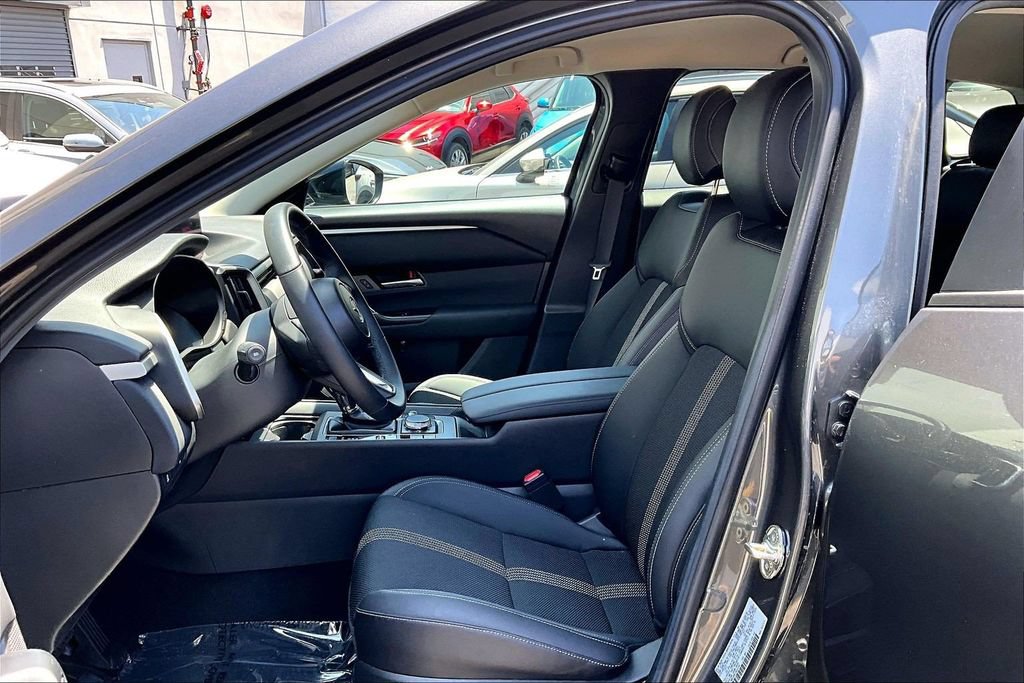 Certified 2025 MAZDA CX-50 AWD 2.5 S w/ Preferred Package image 14