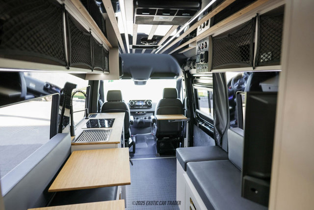 Used 2024 Mercedes-Benz Sprinter 2500 image 80