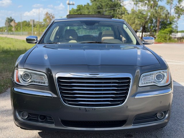 Used 2011 Chrysler 300 C w/ Sound Group RWD image 8