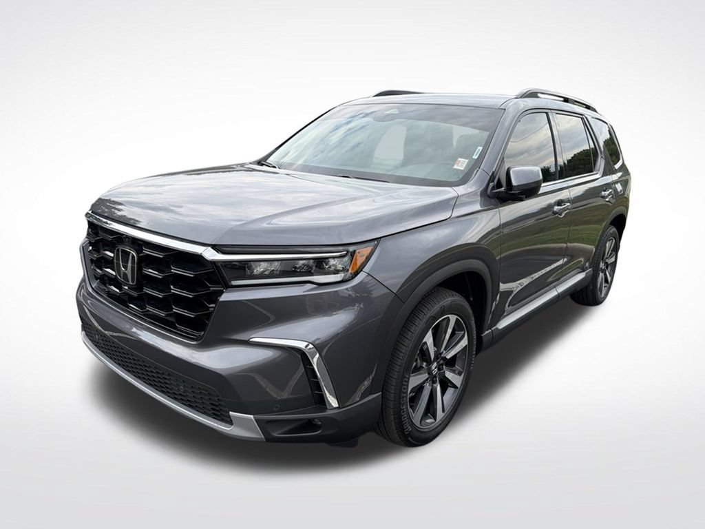 Certified 2025 Honda Pilot Elite image 3