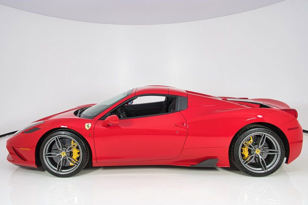 Used 2015 Ferrari 458 Speciale A image 31