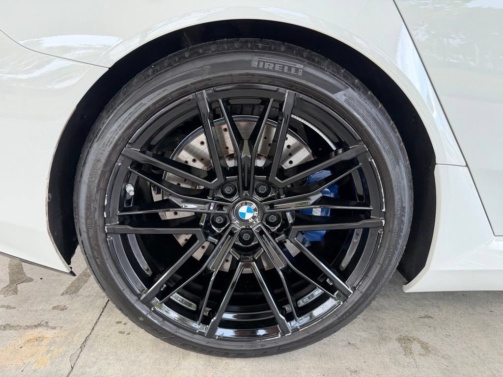 Used 2026 BMW M5 AWD/4WD image 21