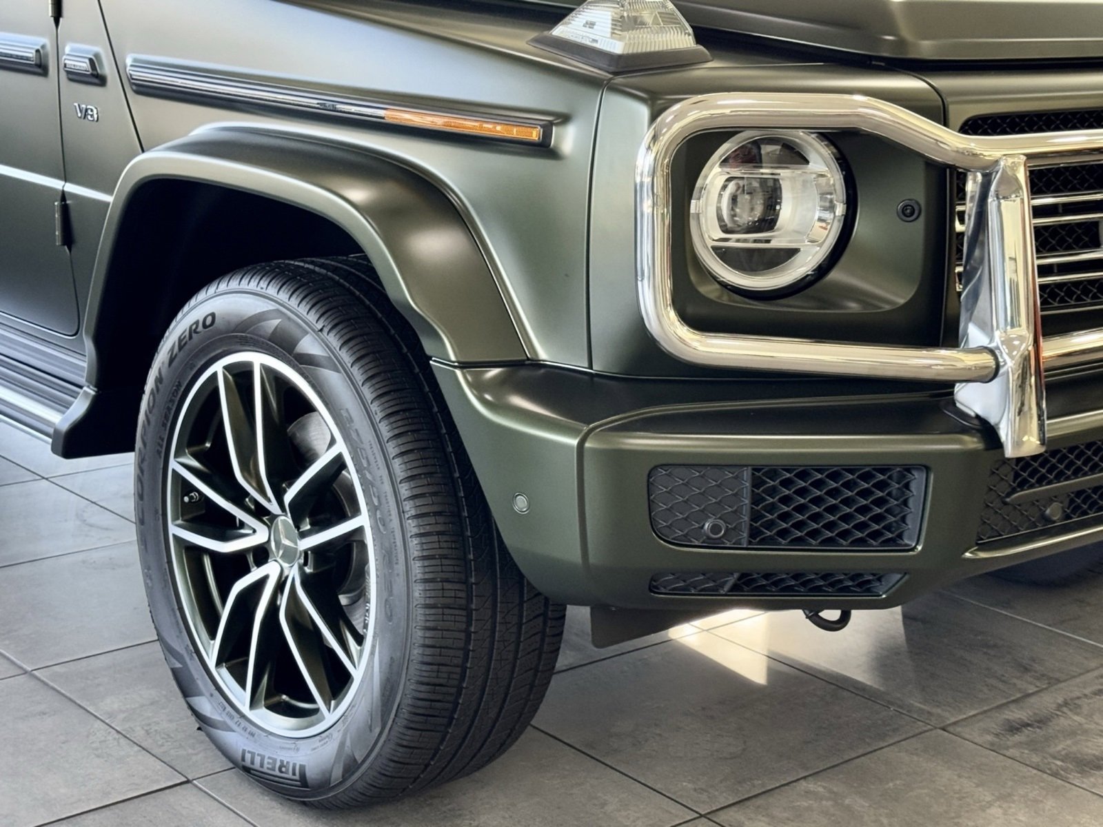 Used 2024 Mercedes-Benz G 550 image 4