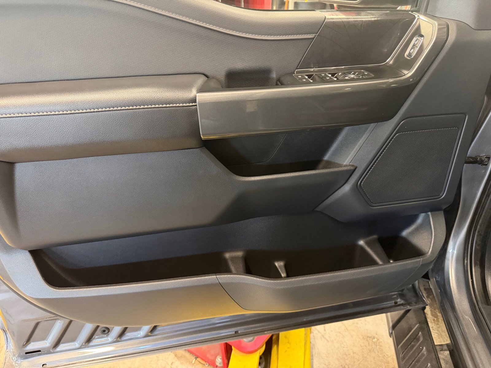 Used 2023 Ford F150 XLT w/ Equipment Group 302A High image 27