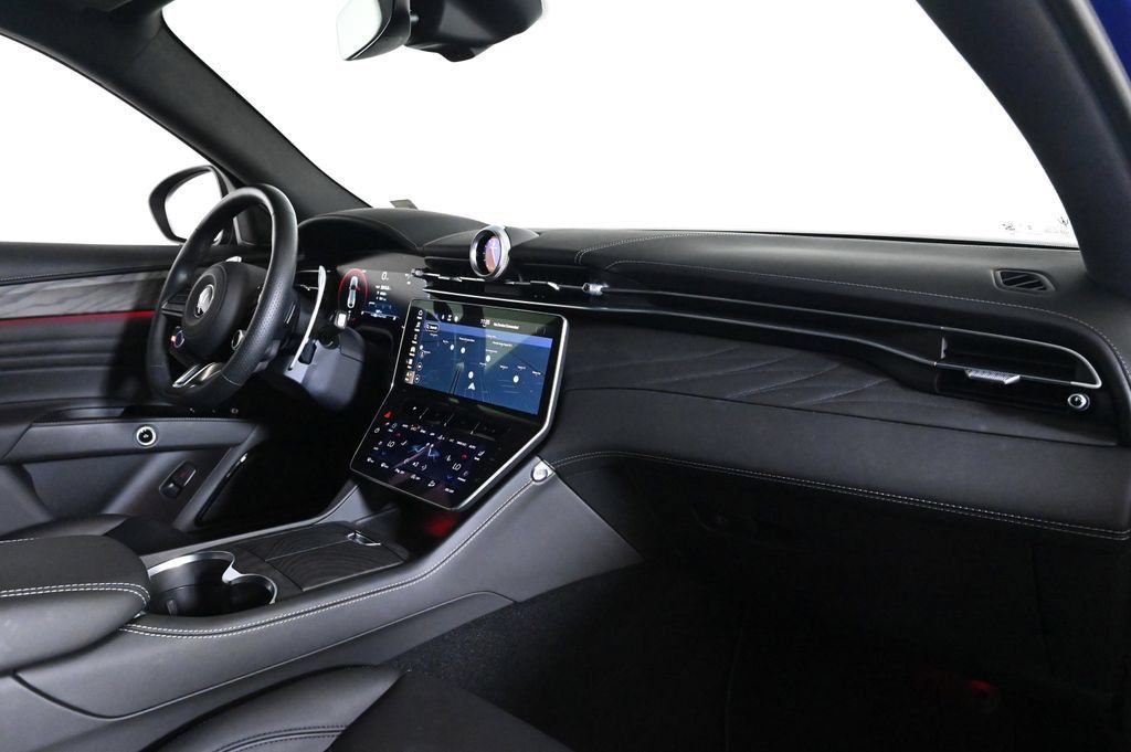 Used 2025 Maserati Grecale GT AWD/4WD image 15