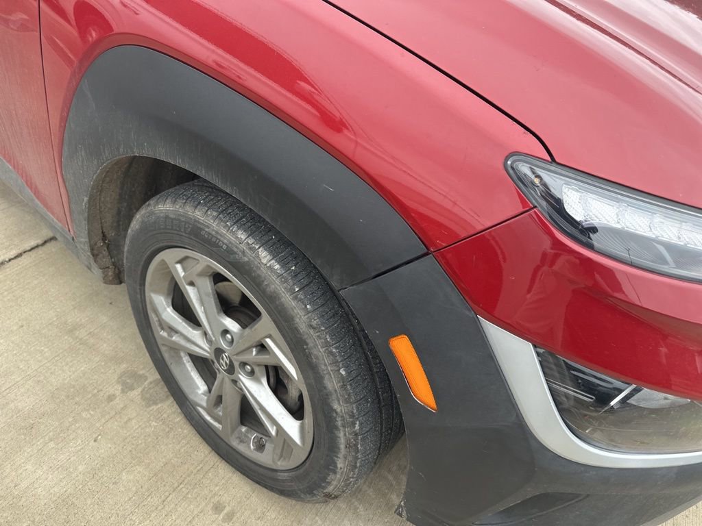 Used 2023 Hyundai Kona SEL image 4