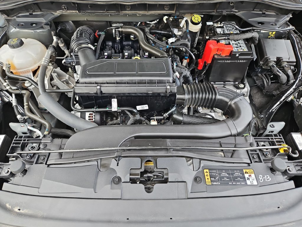 Used 2025 Ford Escape Active AWD/4WD image 35