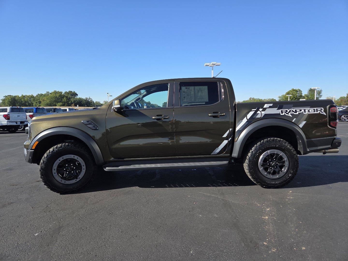 Used 2024 Ford Ranger Raptor AWD/4WD image 14