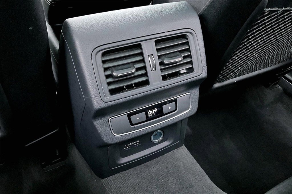 Used 2025 Audi Q5 2.0T Premium w/ Convenience Plus Package image 10