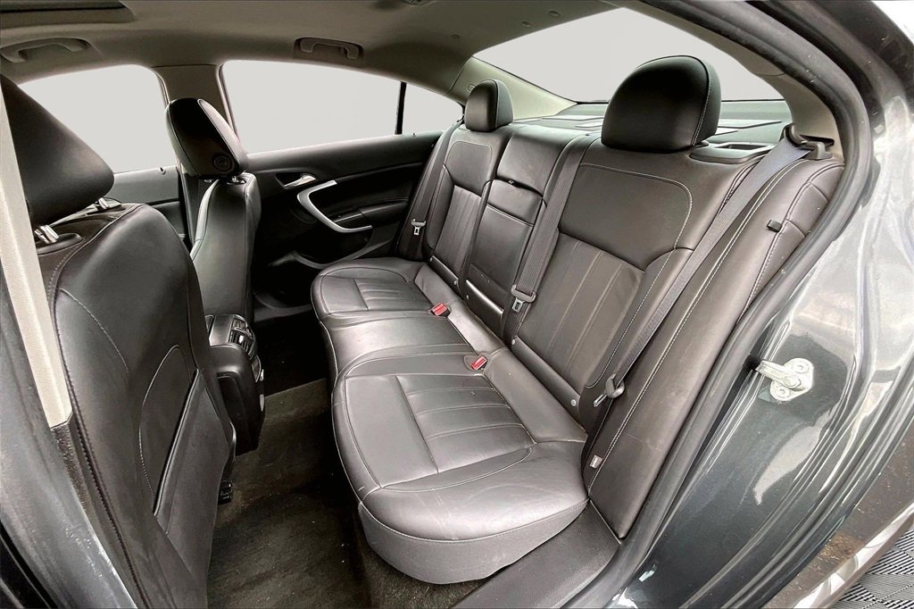 Used 2017 Buick Regal Premium image 24