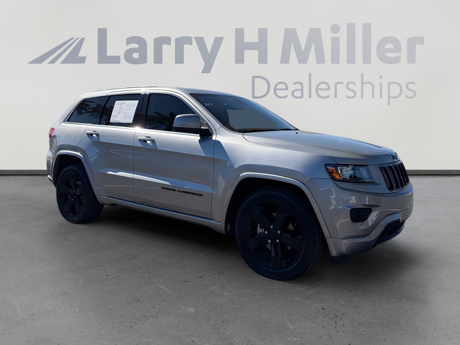 Used 2015 Jeep Grand Cherokee Altitude image 8