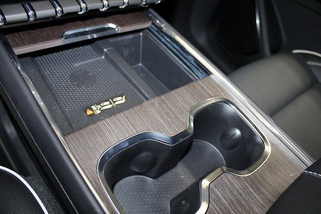 Used 2025 GMC Acadia Denali w/ LPO, Floor Liner Package image 25