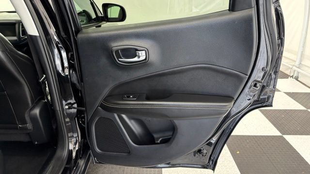 Used 2020 Jeep Compass Latitude FWD image 24