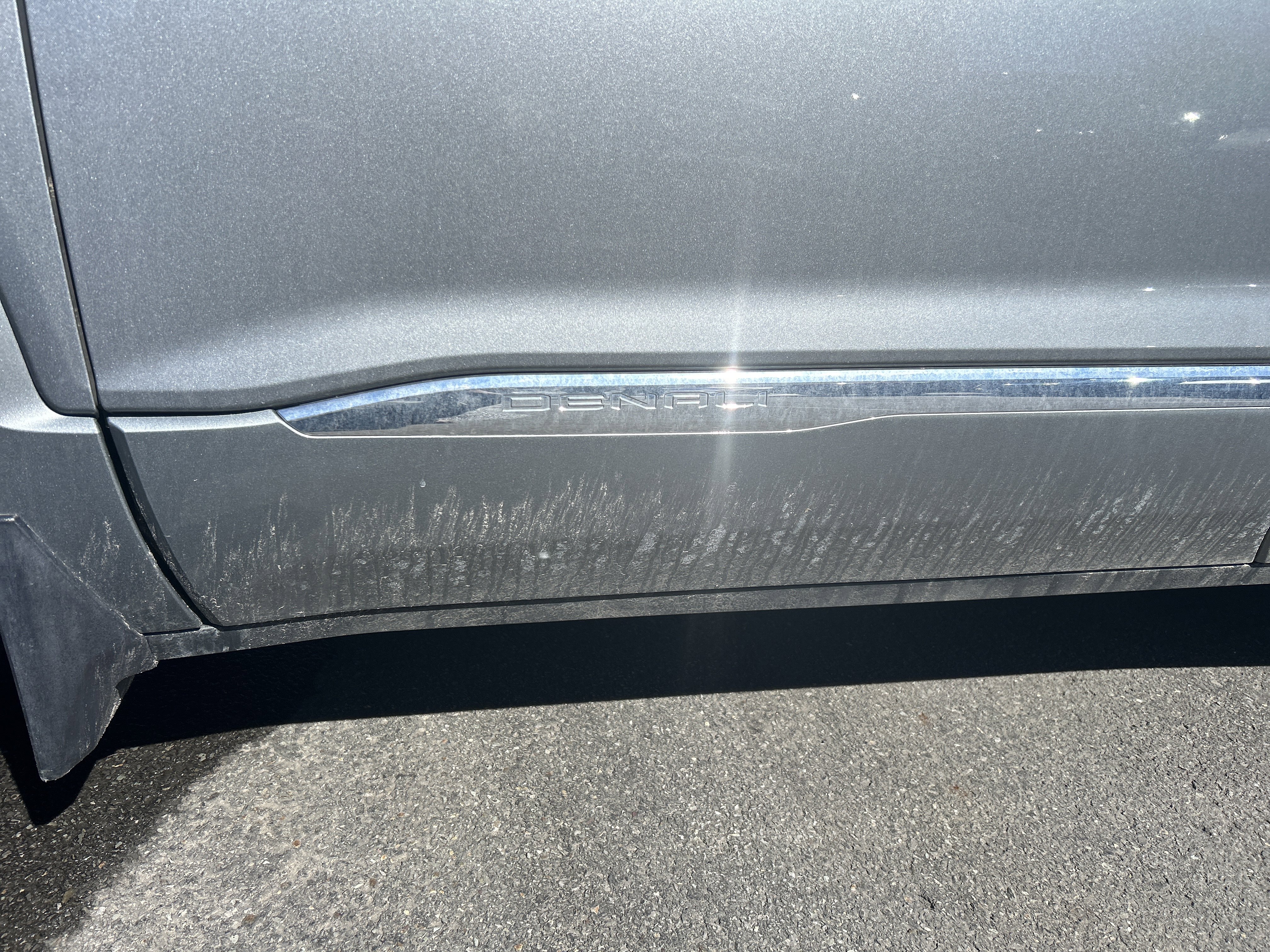 Certified 2023 GMC Acadia Denali w/ Trailering Package image 3