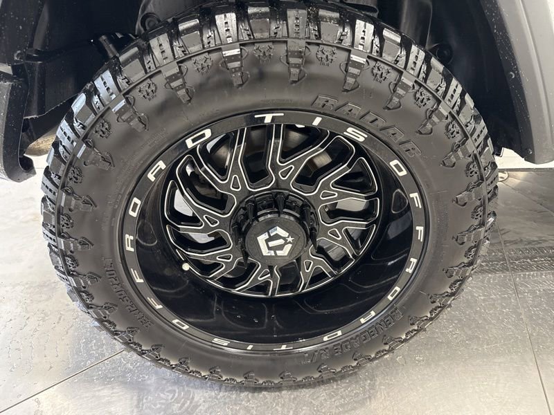 Used 2019 Jeep Wrangler Sport image 8