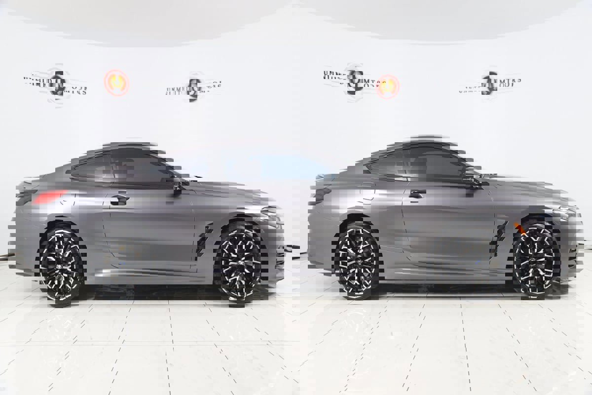 Used 2025 BMW M850i xDrive Coupe w/ M Sport Professional Package image 2