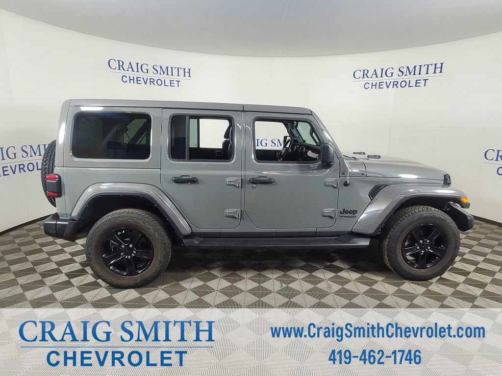 Used 2022 Jeep Wrangler Unlimited Sahara image 8