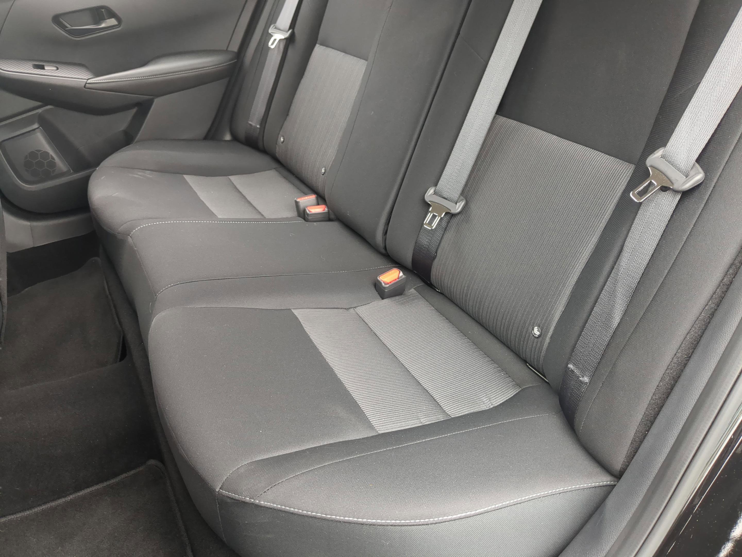 Used 2025 Nissan Sentra SV image 21