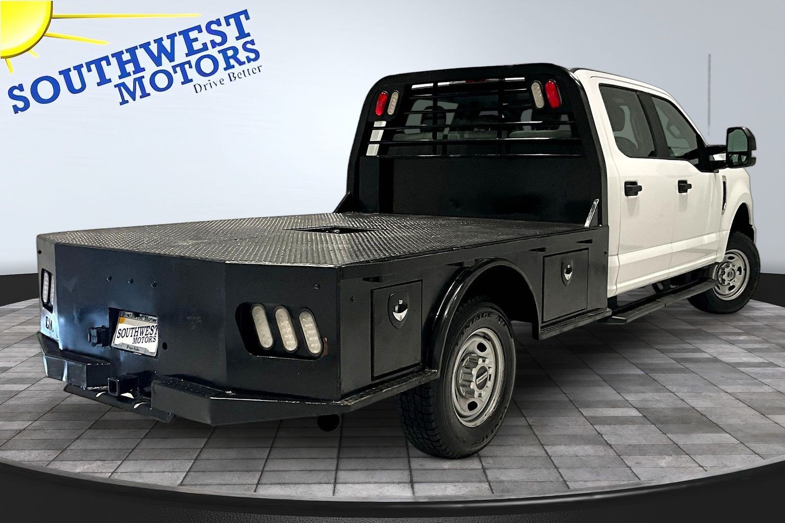 Used 2020 Ford F250 XL w/ Power Equipment Group AWD/4WD image 7