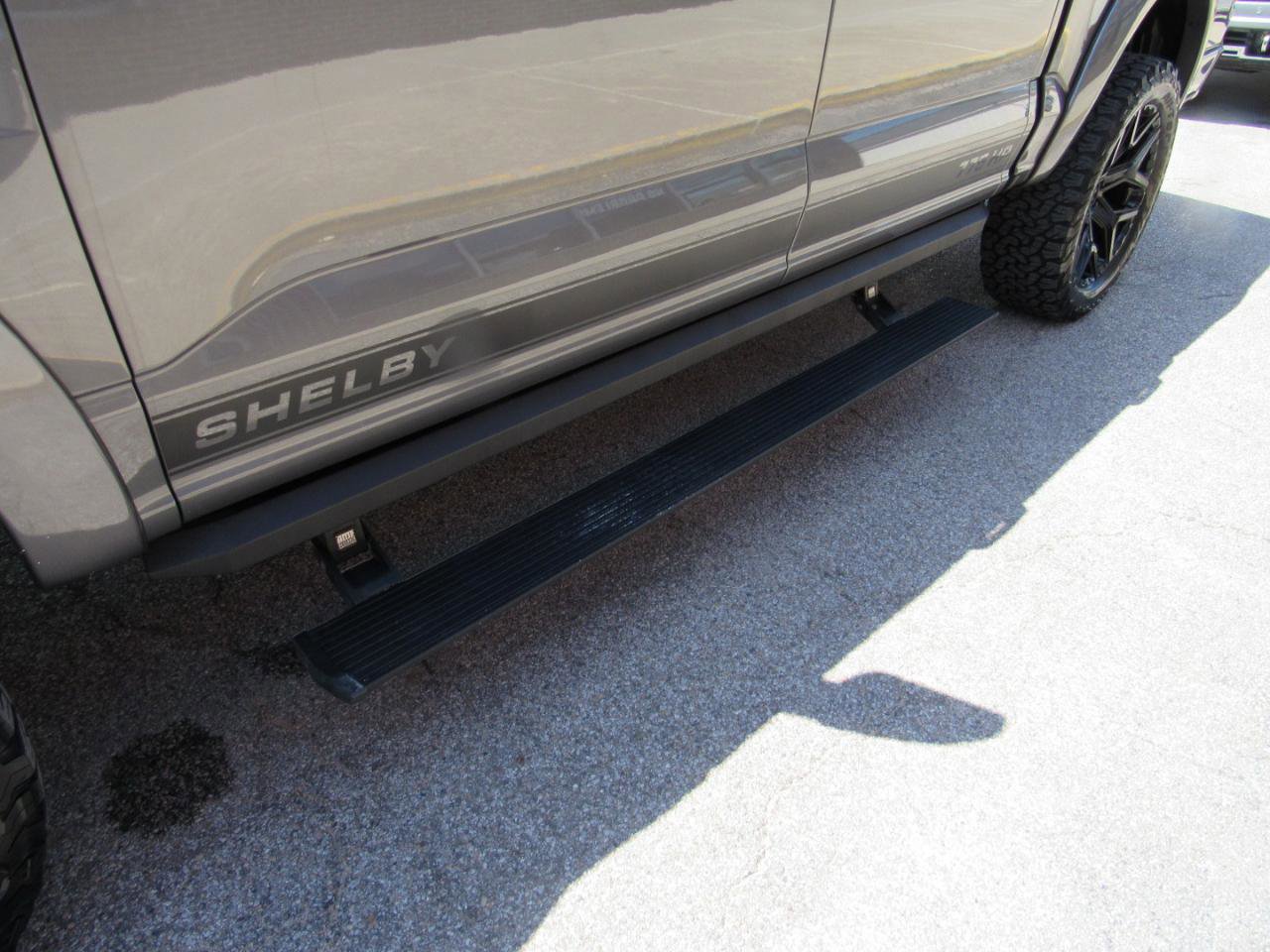 Used 2023 Ford F150 Lariat w/ Equipment Group 502A High AWD/4WD image 17