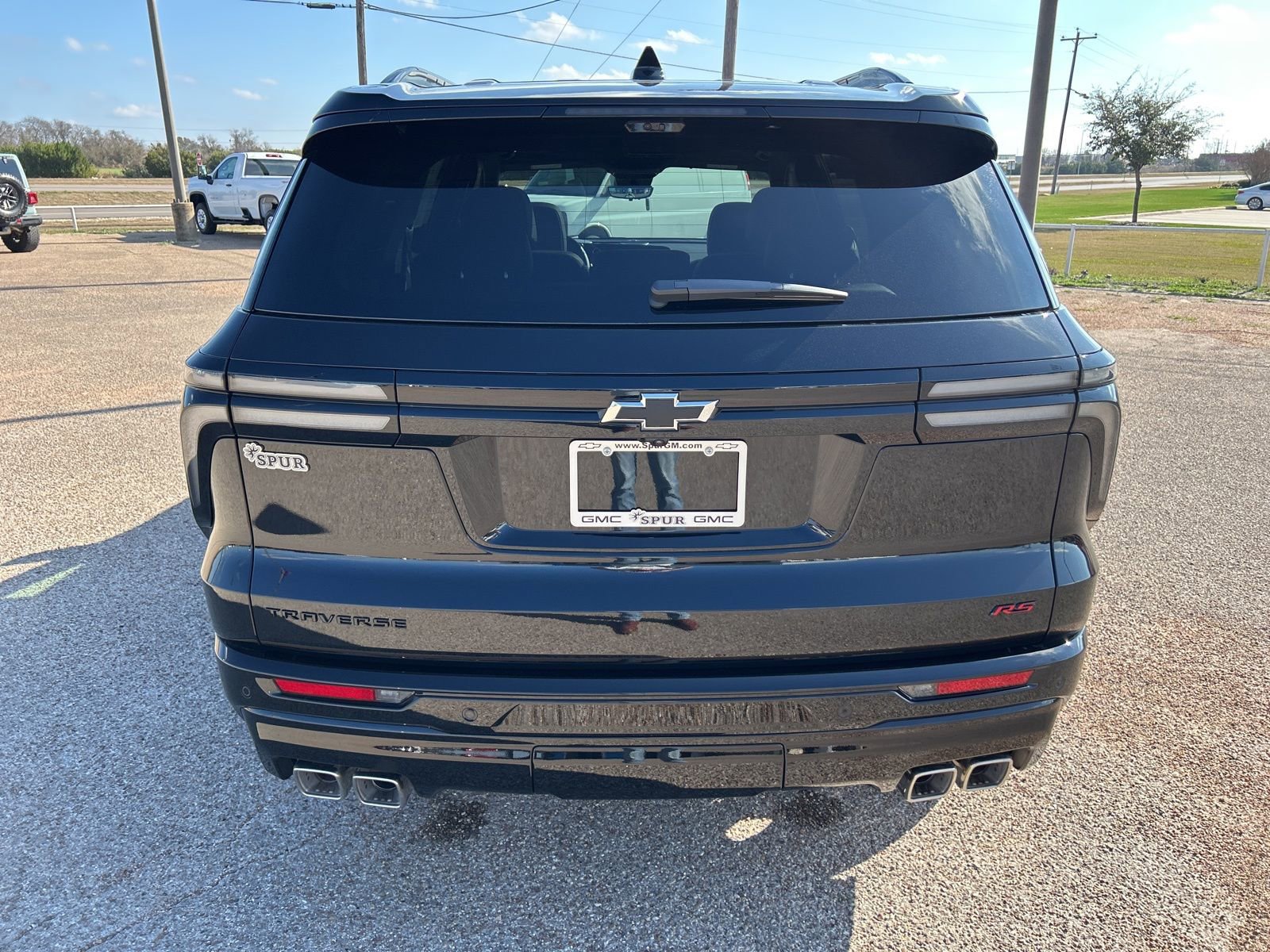 New 2026 Chevrolet Traverse RS w/ LPO, Floor Liner Package image 4