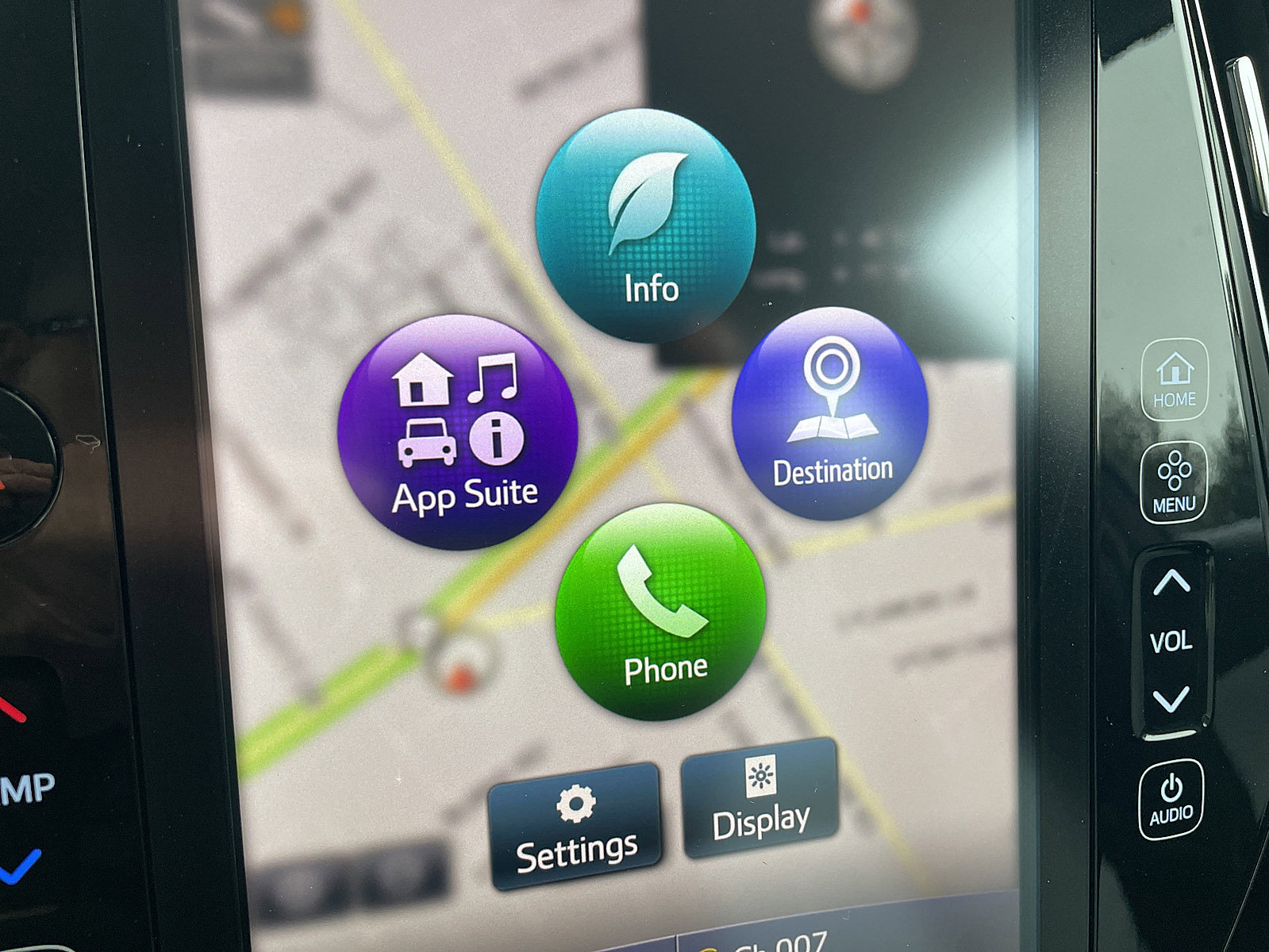 Used 2017 Toyota Prius Prime Premium image 56