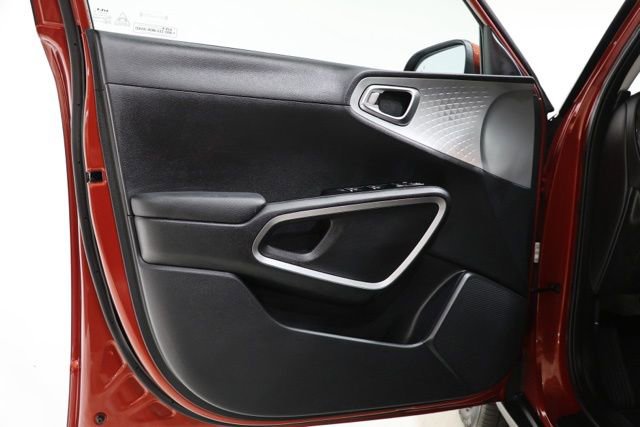 Used 2024 Kia Soul S FWD image 18