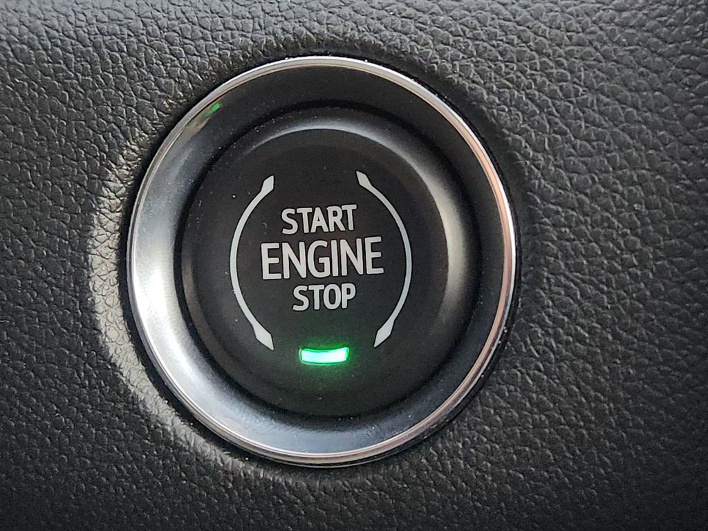 Used 2025 GMC Acadia Elevation image 22