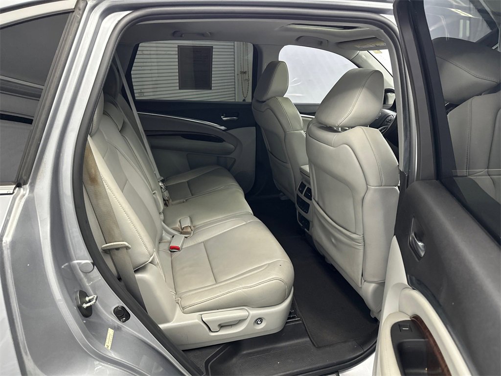Used 2017 Acura MDX SH-AWD w/ Technology Package image 17