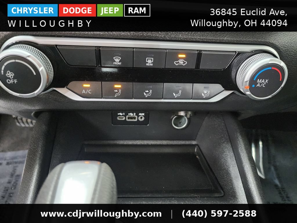 Used 2025 Nissan Altima 2.5 SV AWD/4WD image 23