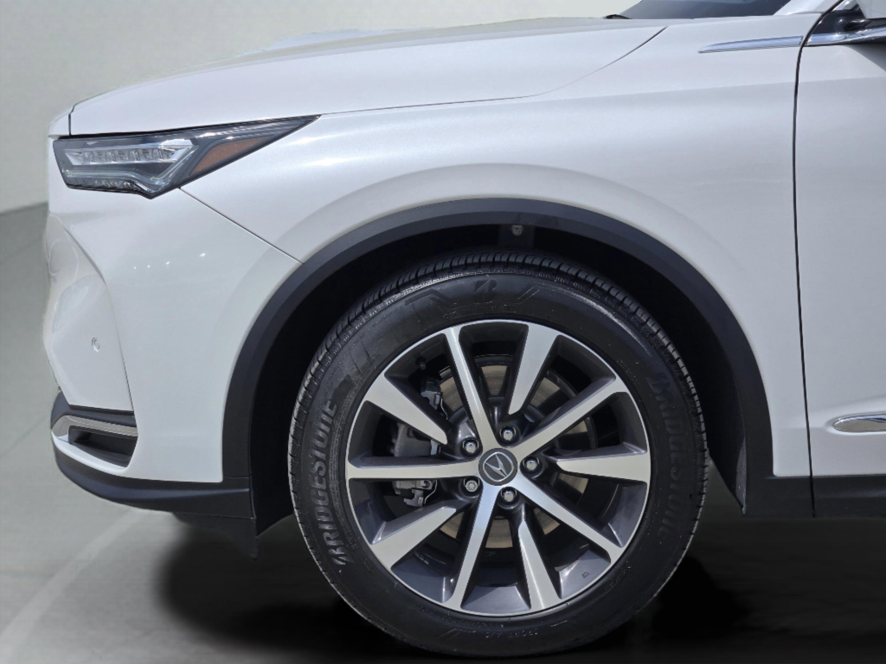 Certified 2026 Acura MDX w/ Technology Package image 27