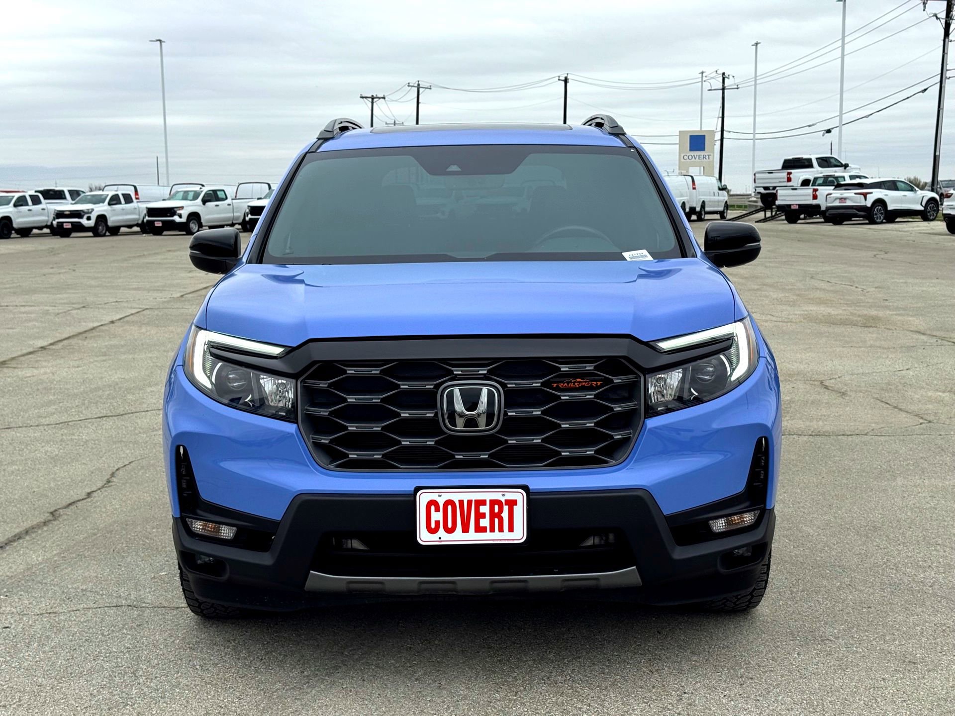 Used 2025 Honda Passport TrailSport image 4