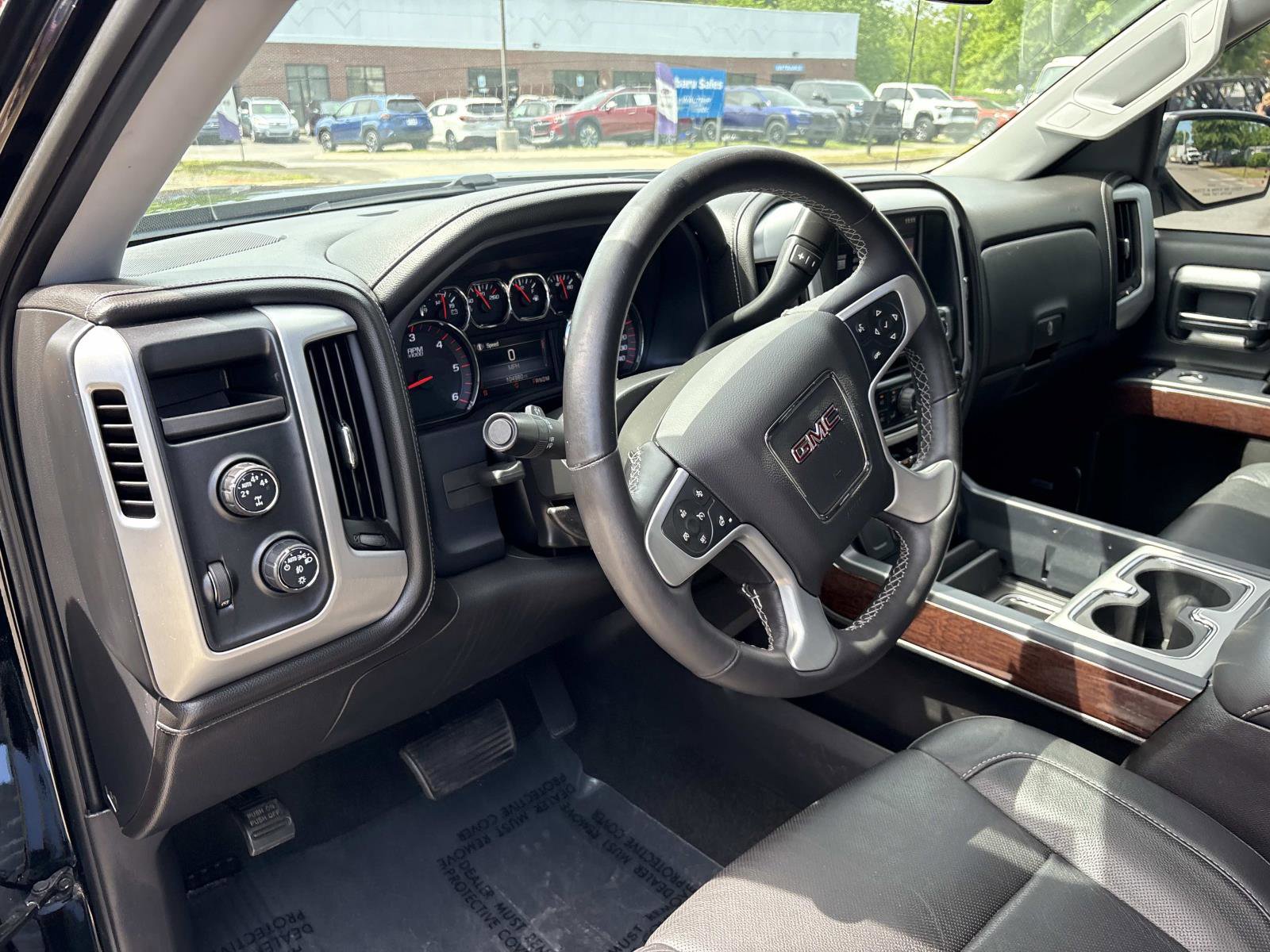Used 2015 GMC Sierra 1500 SLT w/ SLT Crew Cab Value Package AWD/4WD image 19